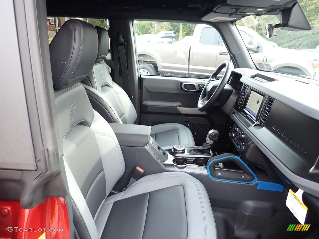 2022 Ford Bronco Black Diamond 4x4 4-Door Front Seat Photo #145014529