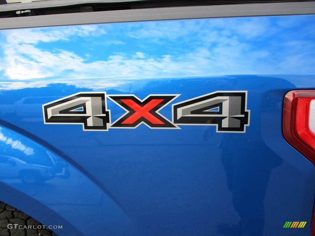 2018 F150 XLT SuperCrew 4x4 - Lightning Blue / Earth Gray photo #39