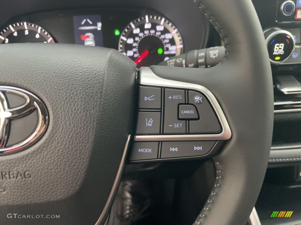 2022 Toyota Highlander LE AWD Graphite Steering Wheel Photo #145017706