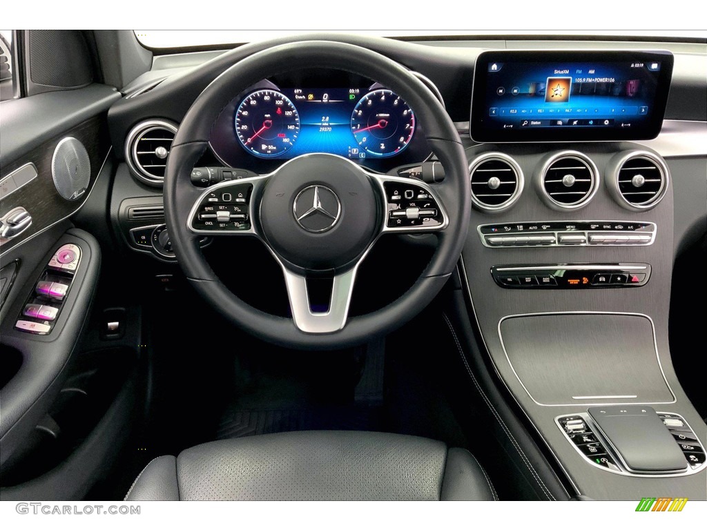 2020 GLC 300 - Graphite Grey Metallic / Black photo #4
