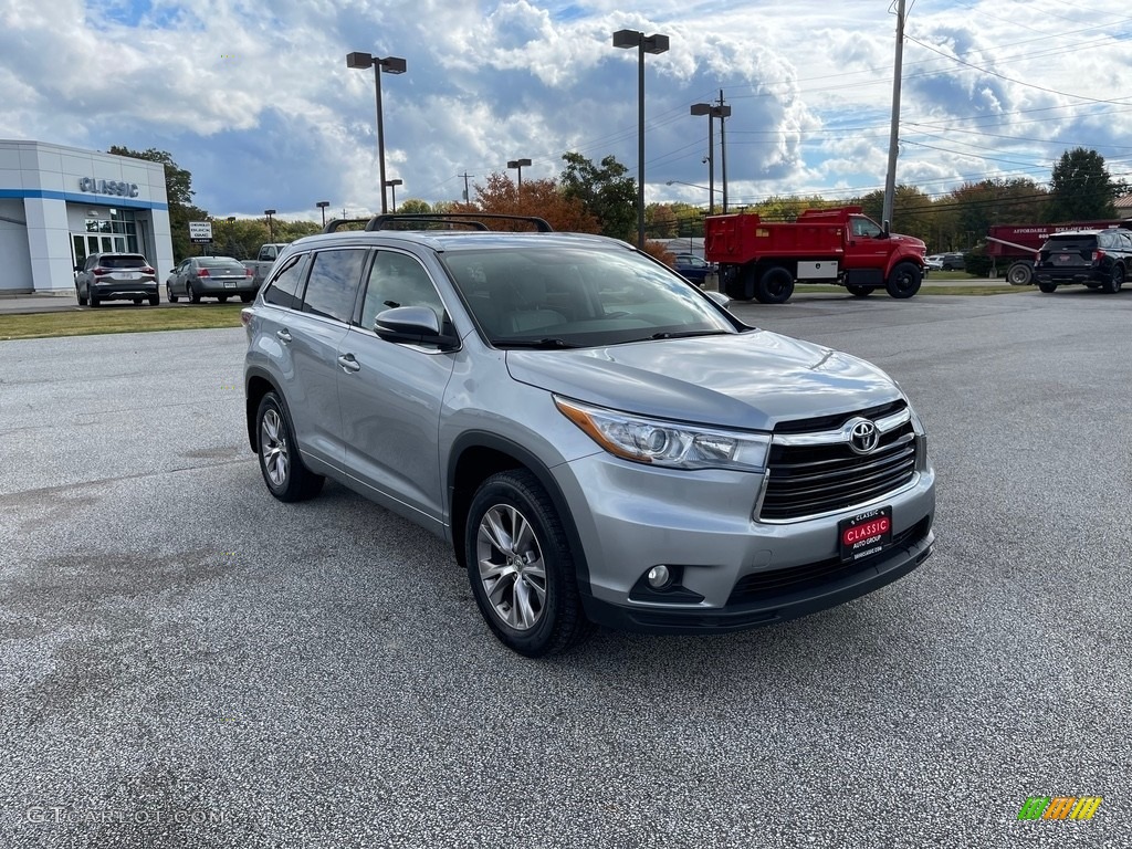 2015 Highlander XLE AWD - Silver Sky Metallic / Ash photo #3