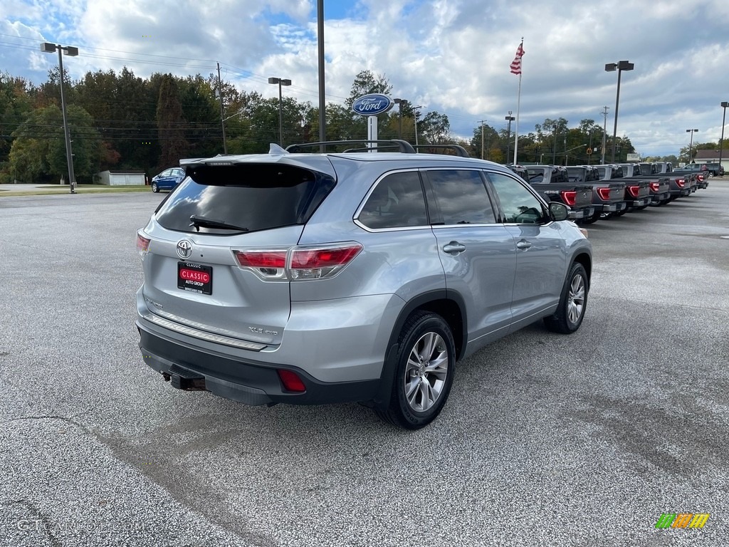 2015 Highlander XLE AWD - Silver Sky Metallic / Ash photo #4