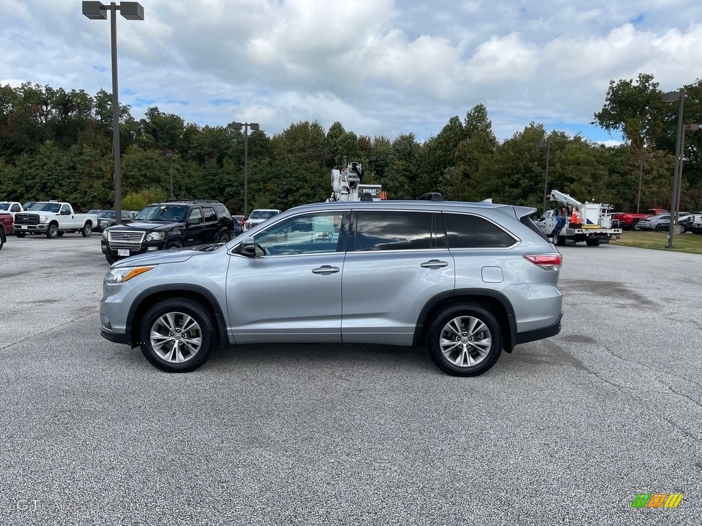2015 Highlander XLE AWD - Silver Sky Metallic / Ash photo #10
