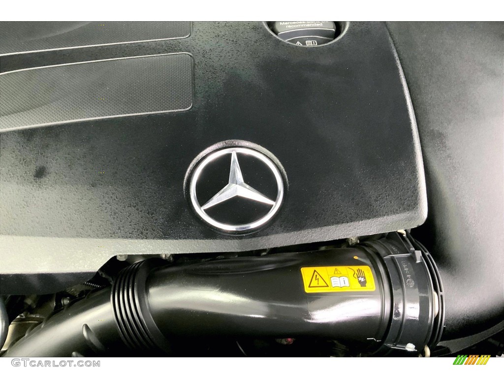2020 GLC 300 - Graphite Grey Metallic / Black photo #32