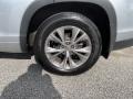 2015 Silver Sky Metallic Toyota Highlander XLE AWD  photo #17