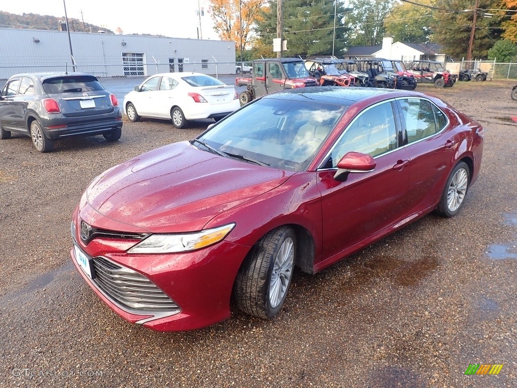 2018 Camry XLE - Ruby Flare Pearl / Macadamia photo #7