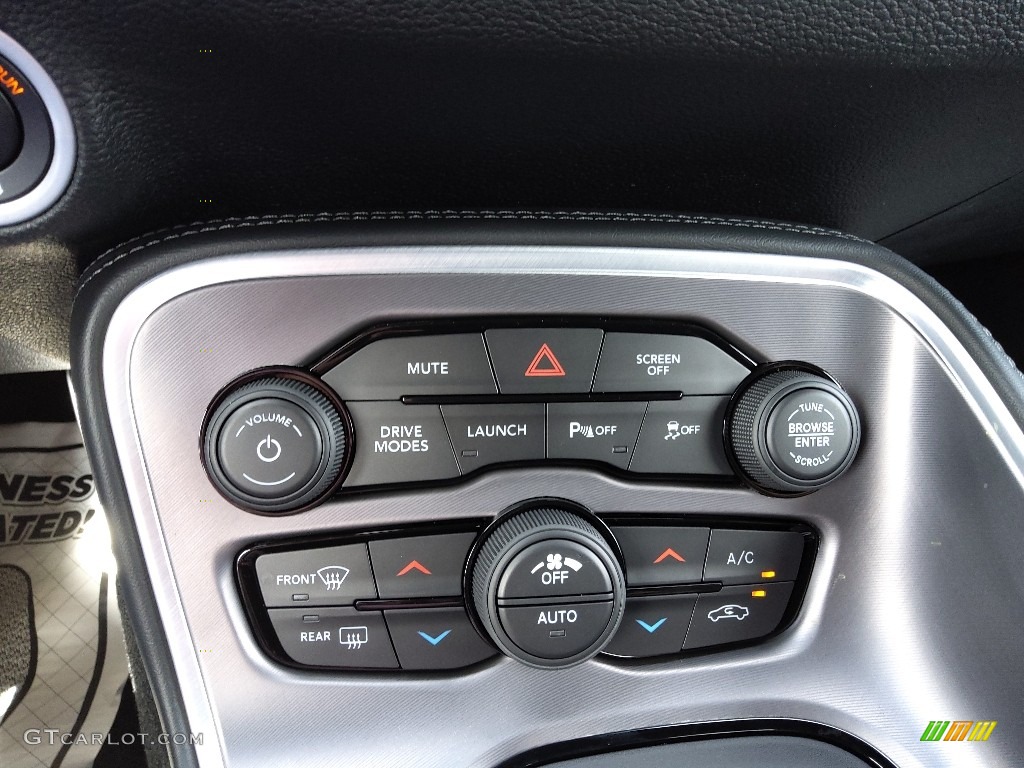 2022 Dodge Challenger R/T Scat Pack Widebody Controls Photos
