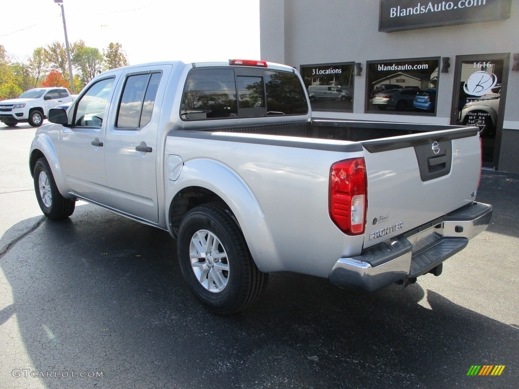 2019 Frontier SV Crew Cab - Brilliant Silver / Steel photo #3