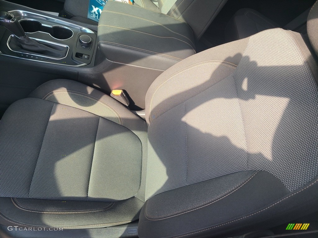 2020 Traverse LT - Graphite Metallic / Jet Black photo #8