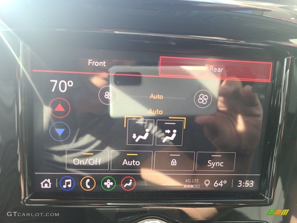 2020 Traverse LT - Graphite Metallic / Jet Black photo #22