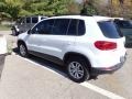 Pure White - Tiguan Limited 2.0T 4Motion Photo No. 2