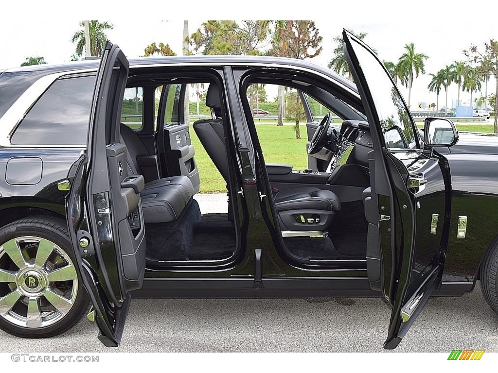 2020 Rolls-Royce Cullinan Standard Cullinan Model Front Seat Photo #145021898