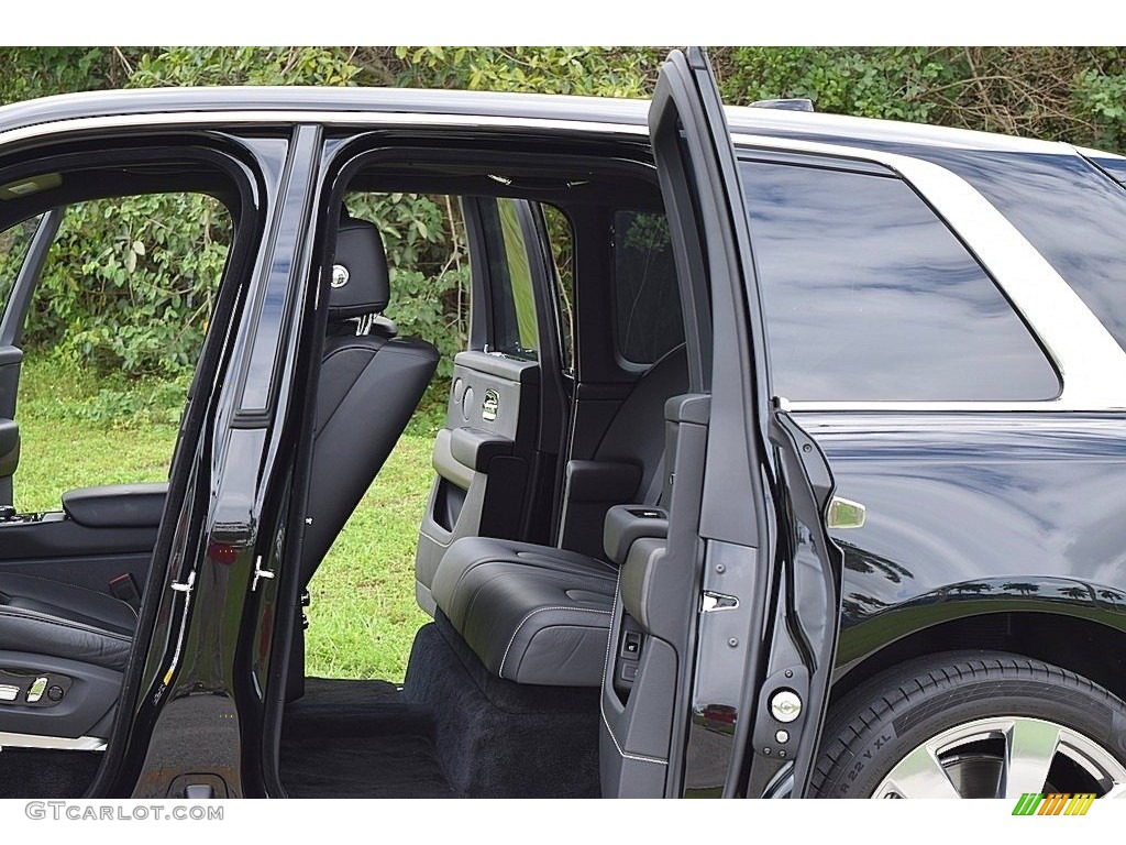 2020 Rolls-Royce Cullinan Standard Cullinan Model Rear Seat Photo #145021940