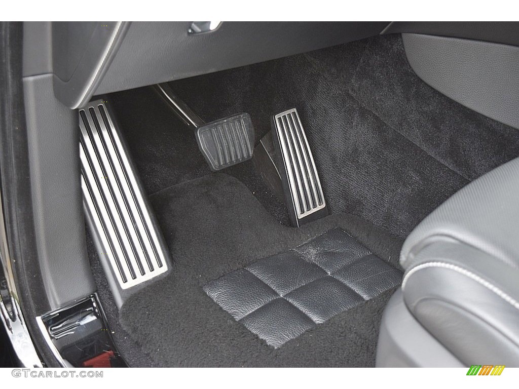 2020 Rolls-Royce Cullinan Standard Cullinan Model Controls Photo #145022216
