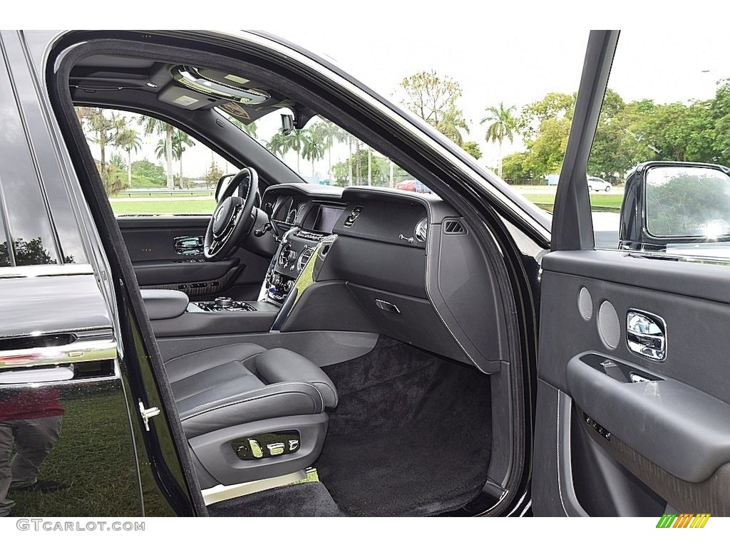 2020 Rolls-Royce Cullinan Standard Cullinan Model Front Seat Photo #145022228