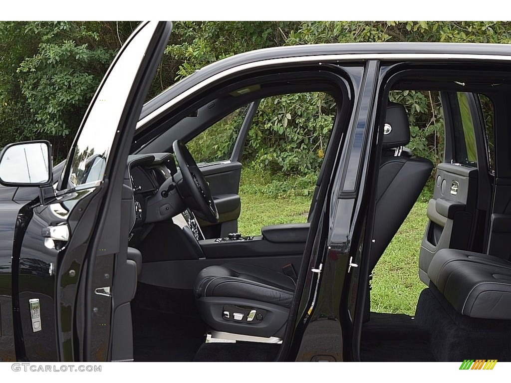 2020 Rolls-Royce Cullinan Standard Cullinan Model Front Seat Photo #145022465