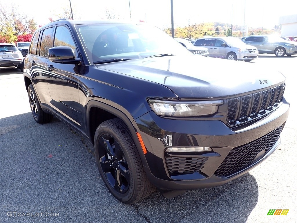 2023 Grand Cherokee Limited 4x4 - Diamond Black Crystal Pearl / Global Black photo #7