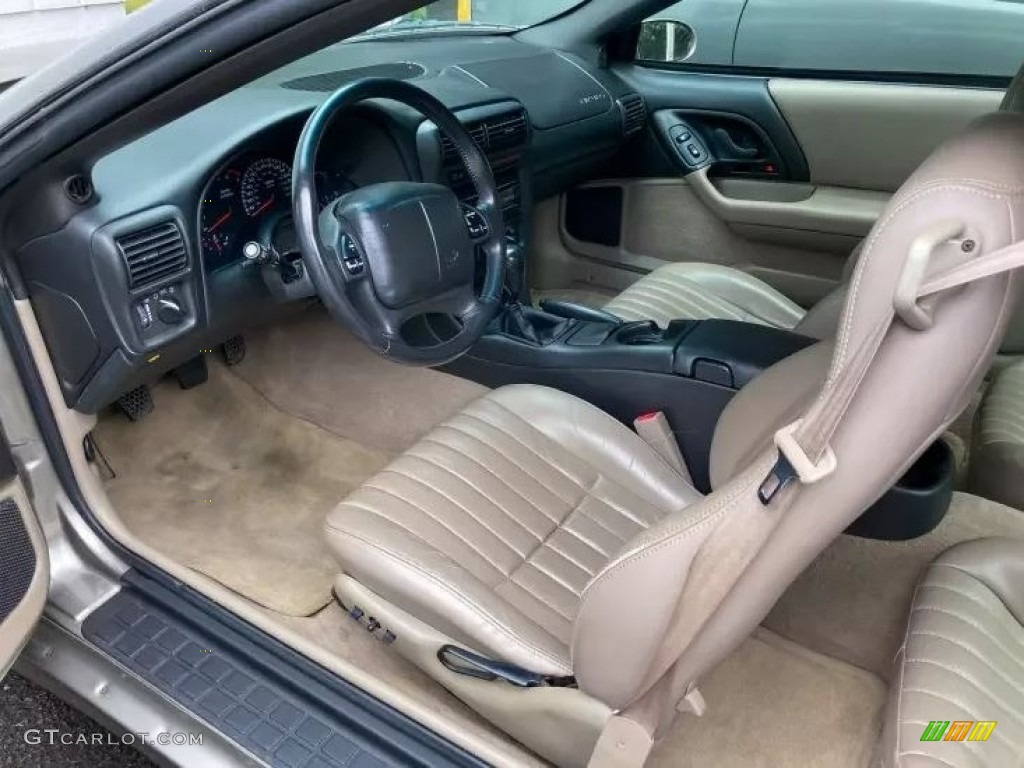 Neutral Interior 2000 Chevrolet Camaro Z28 SS Coupe Photo #145022891