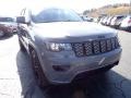 Sting-Gray - Grand Cherokee Altitude 4x4 Photo No. 10