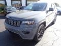 Sting-Gray - Grand Cherokee Altitude 4x4 Photo No. 12