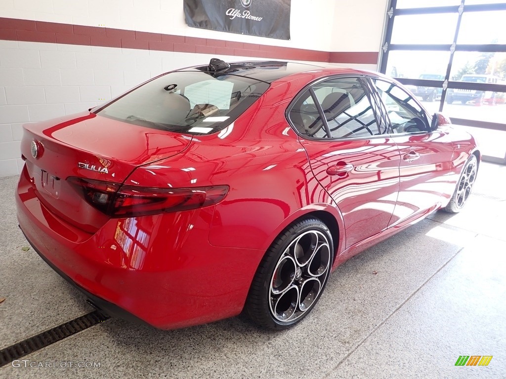 2023 Giulia Sprint - Alfa Rosso (Red) / Black/Tan photo #4