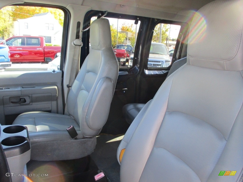 2009 E Series Van E350 Super Duty XL Extended Passenger - Dark Blue Pearl / Medium Flint photo #7