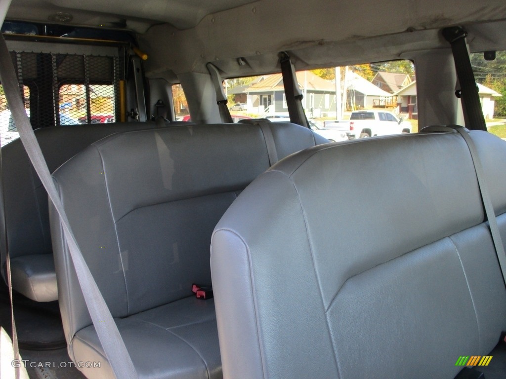 2009 E Series Van E350 Super Duty XL Extended Passenger - Dark Blue Pearl / Medium Flint photo #17