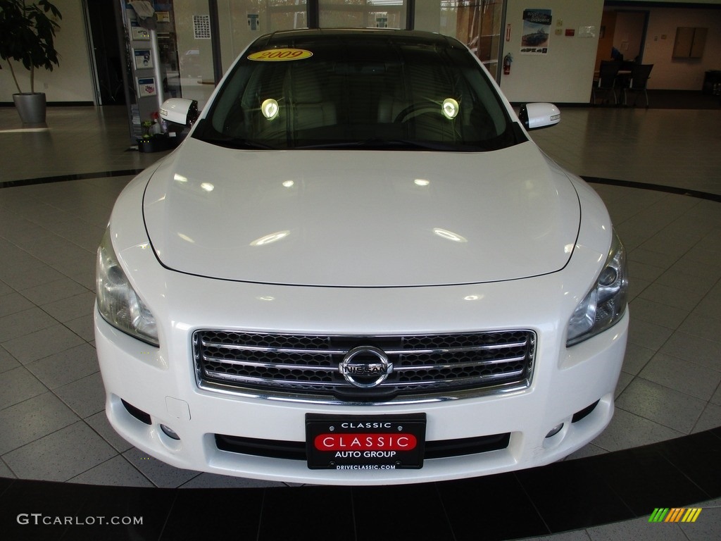 2009 Maxima 3.5 SV Premium - Winter Frost White / Caffe Latte photo #2