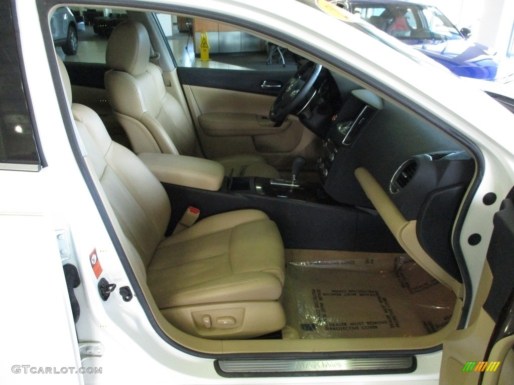 2009 Maxima 3.5 SV Premium - Winter Frost White / Caffe Latte photo #18