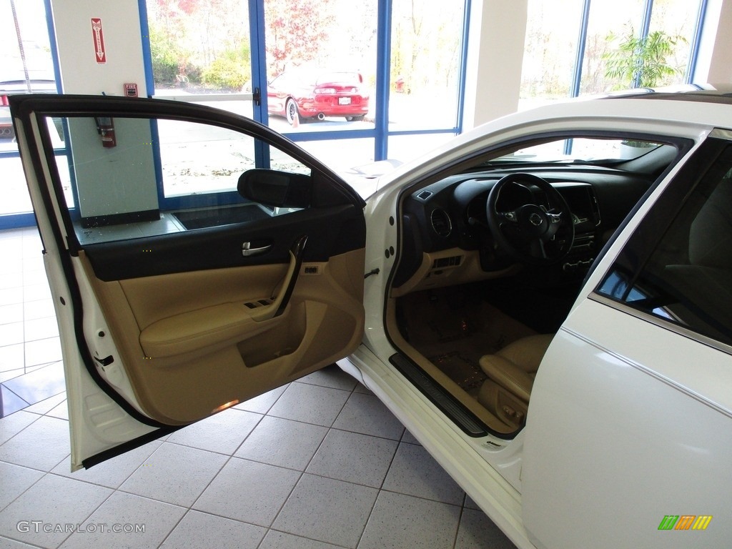 2009 Maxima 3.5 SV Premium - Winter Frost White / Caffe Latte photo #27