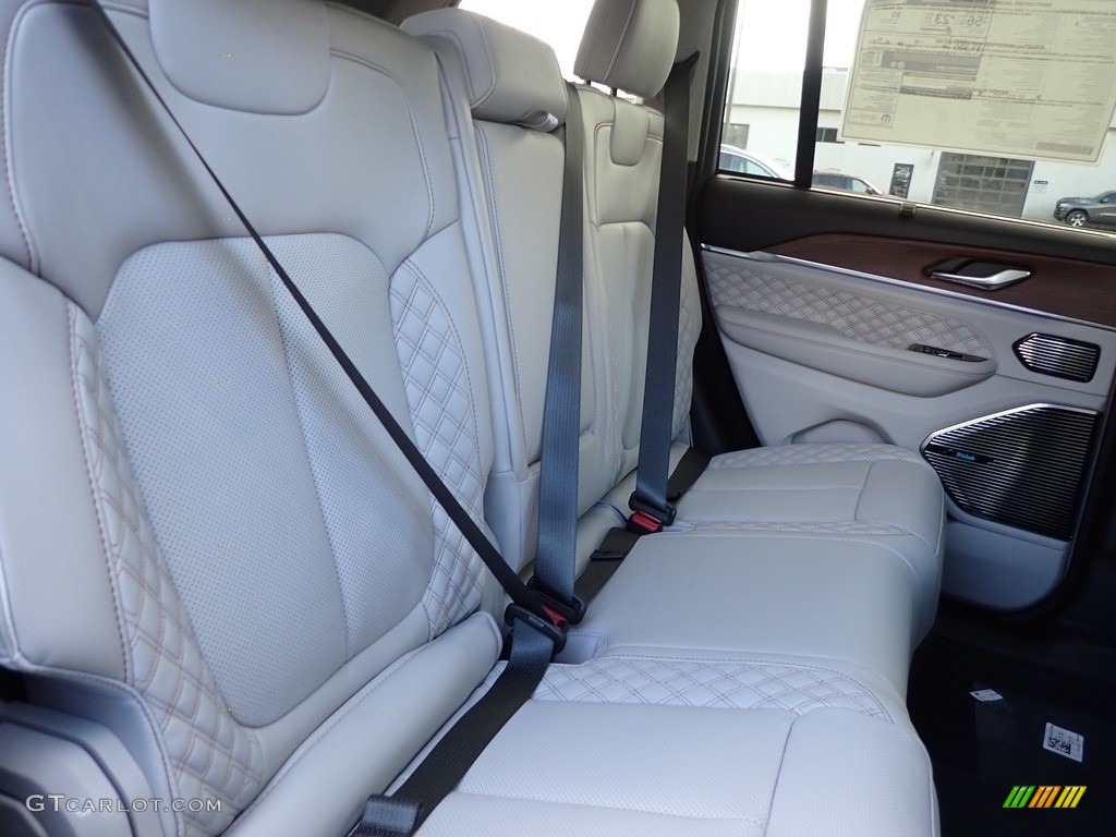 Global Black/Steel Gray Interior 2022 Jeep Grand Cherokee Summit 4XE Hybrid Photo #145030924