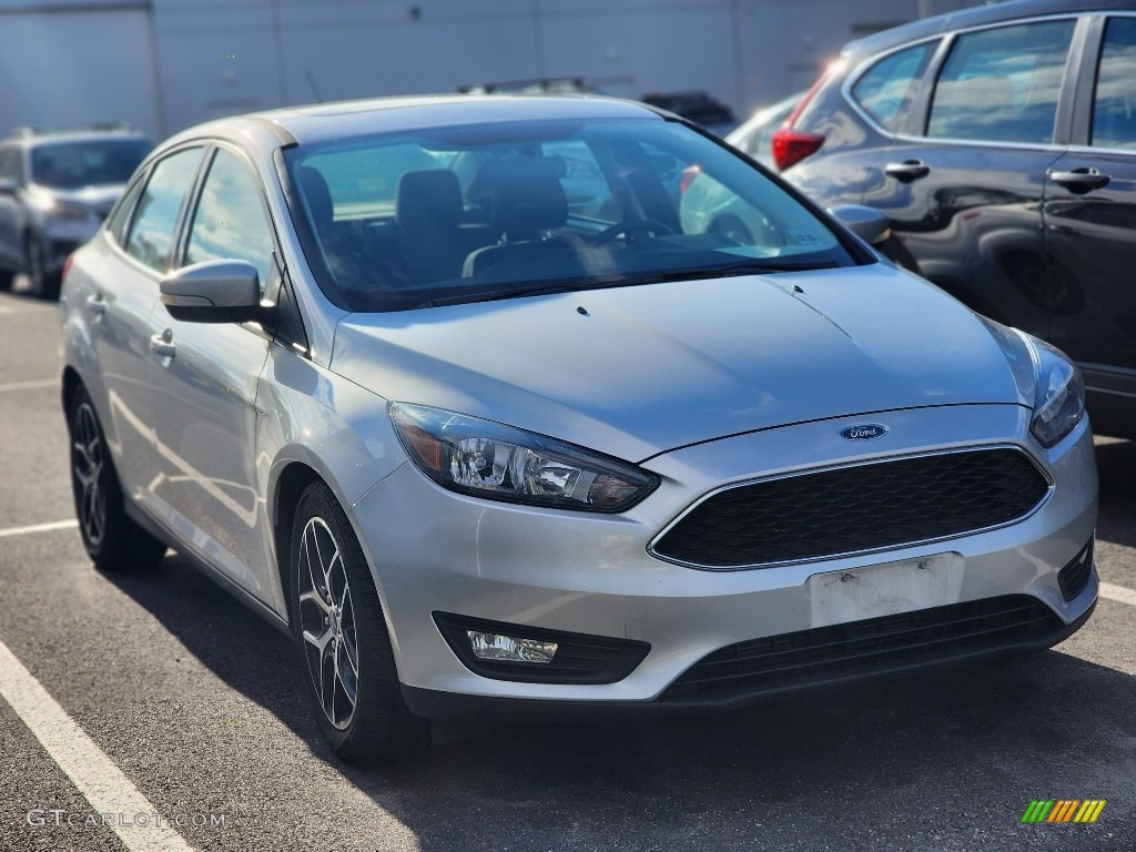 2018 Focus SEL Sedan - Ingot Silver / Charcoal Black photo #4