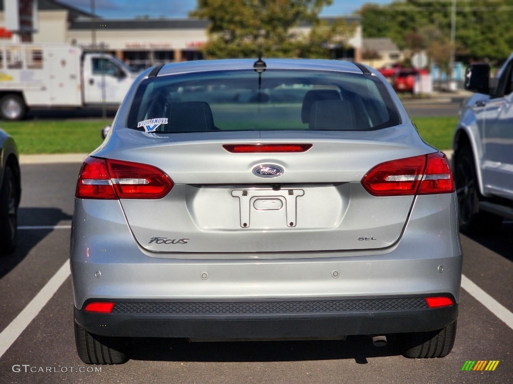 2018 Focus SEL Sedan - Ingot Silver / Charcoal Black photo #7