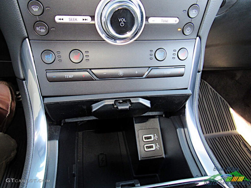 2020 Edge ST AWD - Star White Metallic Tri-Coat / Ebony photo #24