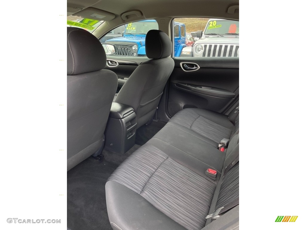 2019 Sentra SV - Fresh Powder / Charcoal photo #8