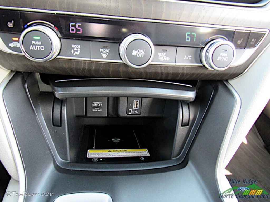 2019 Accord Touring Sedan - San Marino Red / Ivory photo #25