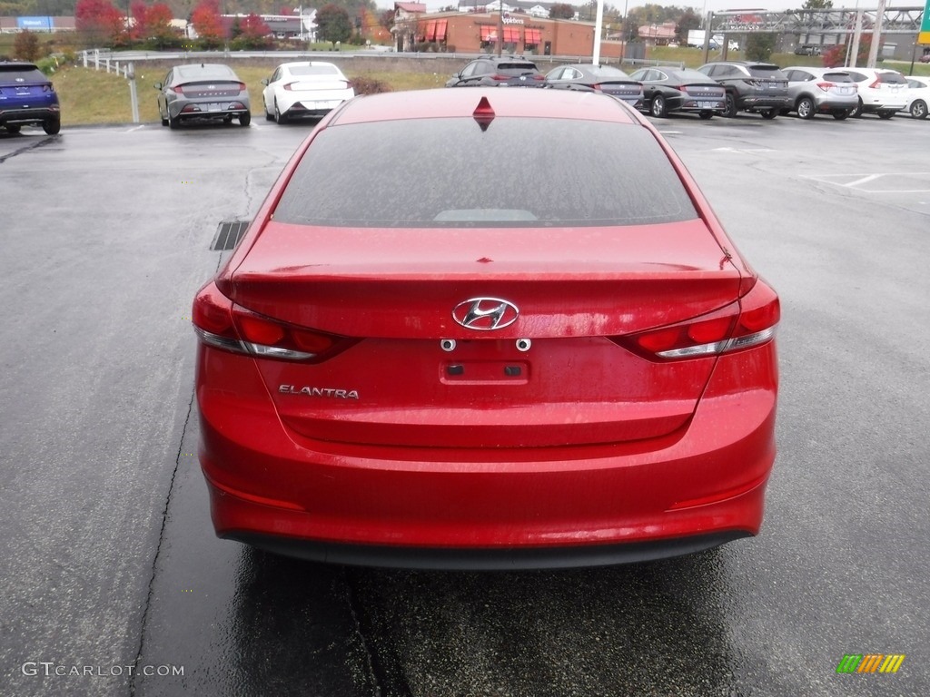 2017 Elantra SE - Red / Gray photo #8