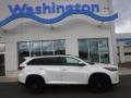 2019 Blizzard Pearl White Toyota Highlander SE AWD  photo #2