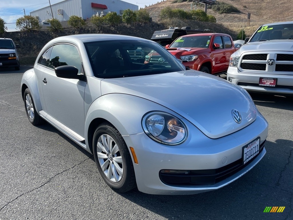 2014 Beetle 1.8T - Reflex Silver Metallic / Titan Black photo #1