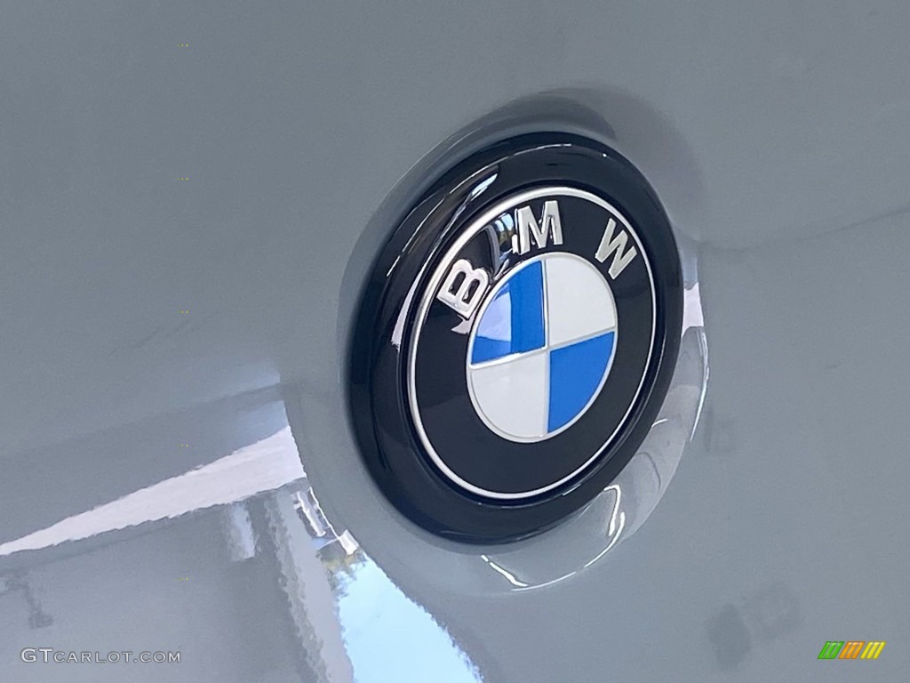 2023 BMW X4 xDrive30i Marks and Logos Photo #145045308