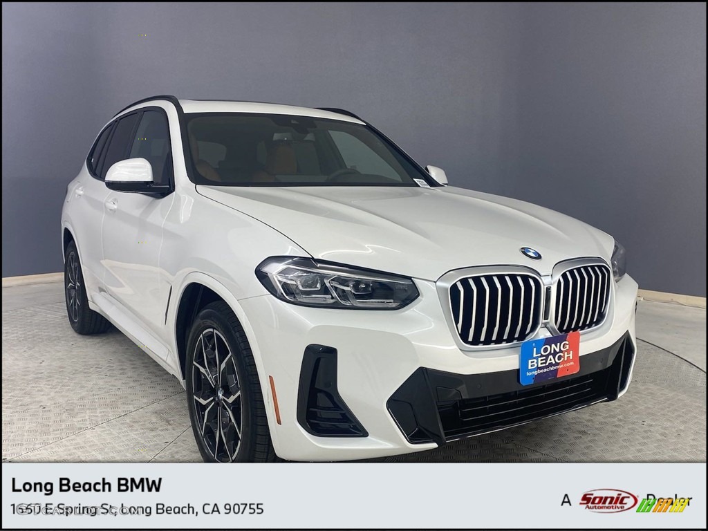 2023 X3 sDrive30i - Mineral White Metallic / Cognac photo #1