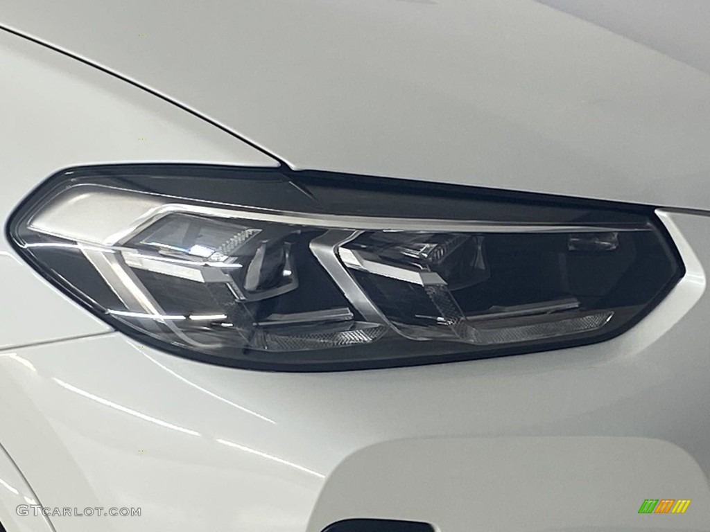 2023 X3 sDrive30i - Mineral White Metallic / Cognac photo #4