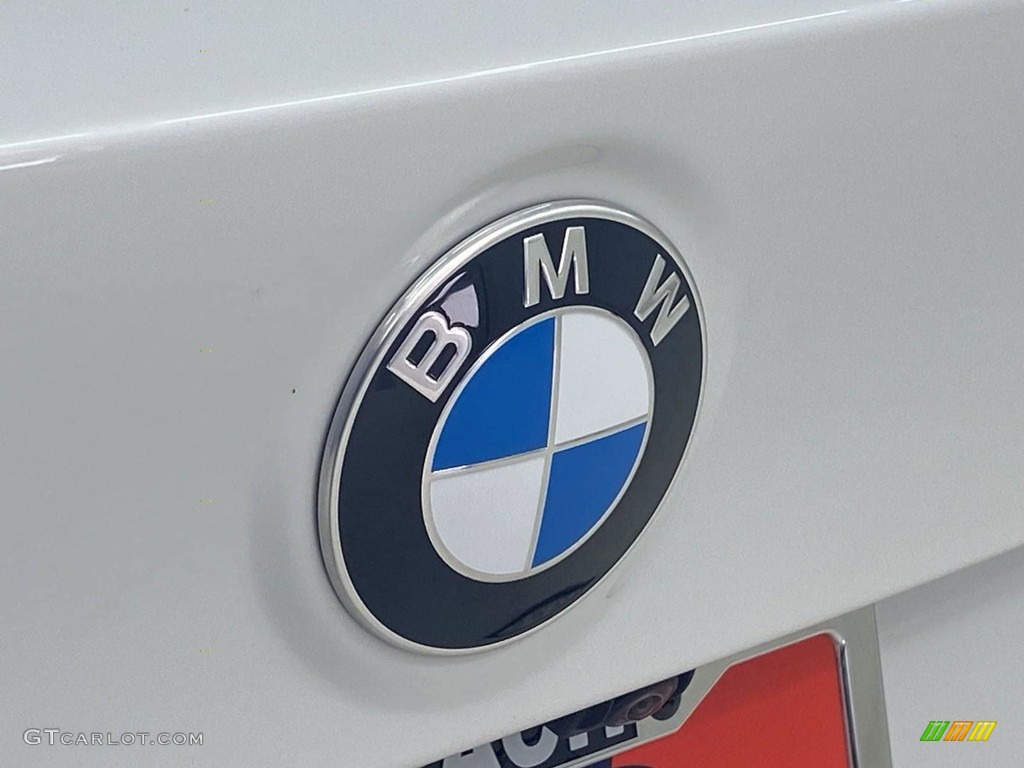 2023 X3 sDrive30i - Mineral White Metallic / Cognac photo #7