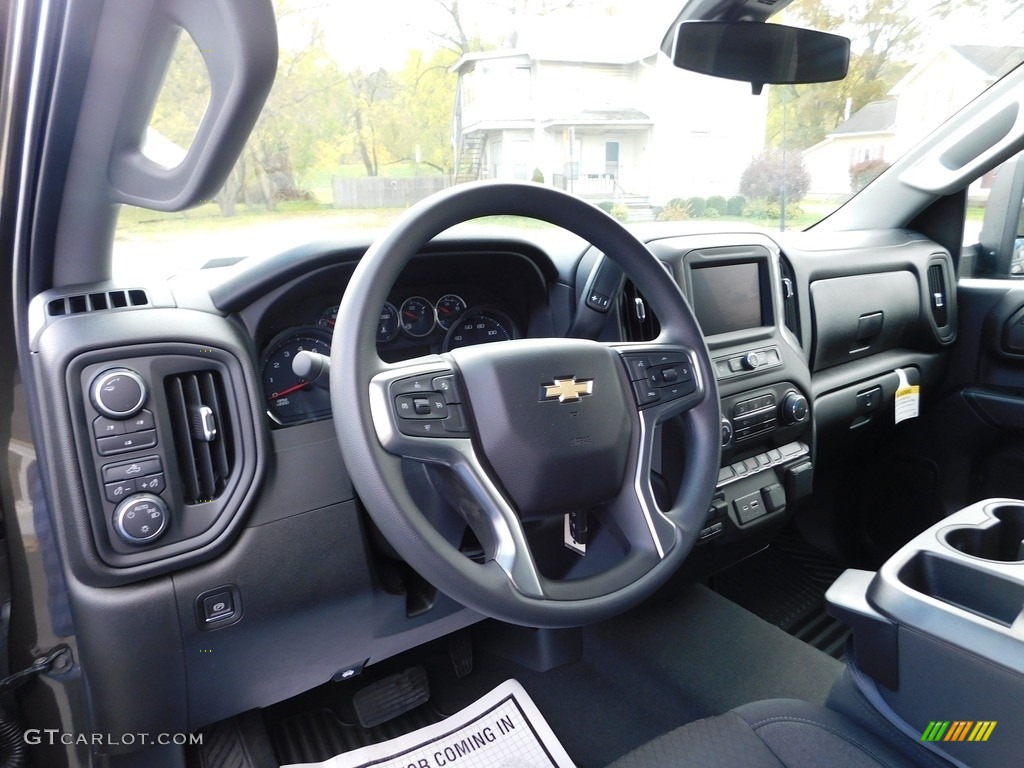 2022 Chevrolet Silverado 2500HD Custom Crew Cab 4x4 Jet Black Steering Wheel Photo #145046596