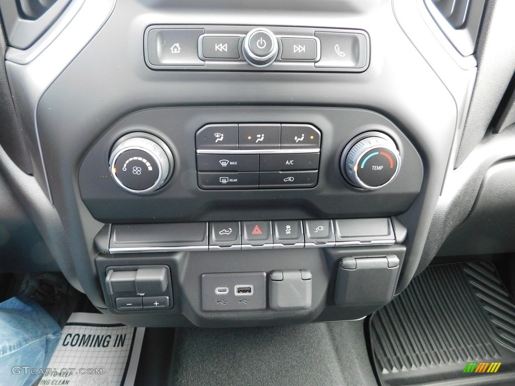 2022 Chevrolet Silverado 2500HD Custom Crew Cab 4x4 Controls Photo #145046809