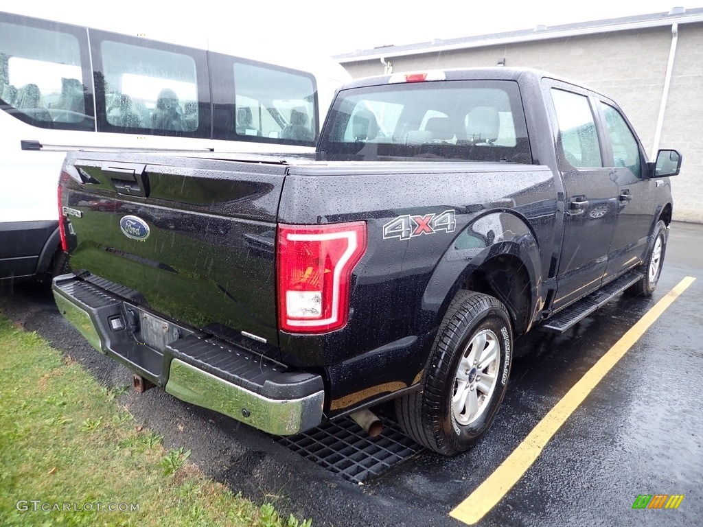 2016 F150 XL SuperCrew 4x4 - Shadow Black / Medium Earth Gray photo #4