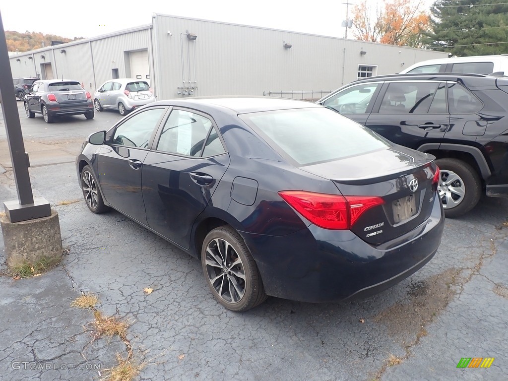 2018 Corolla SE - Blue Crush Metallic / Black photo #8