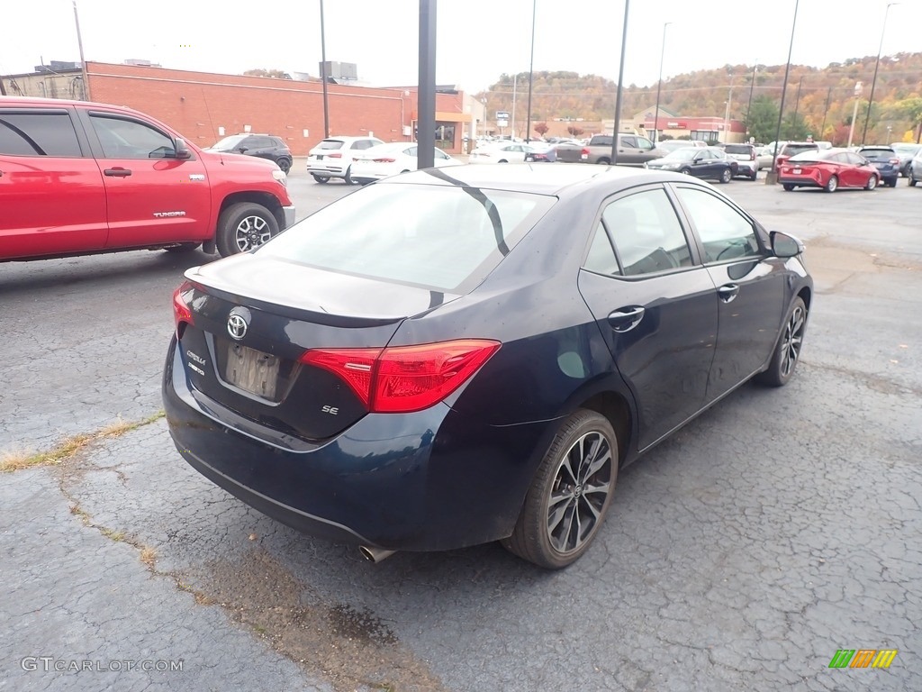 2018 Corolla SE - Blue Crush Metallic / Black photo #10