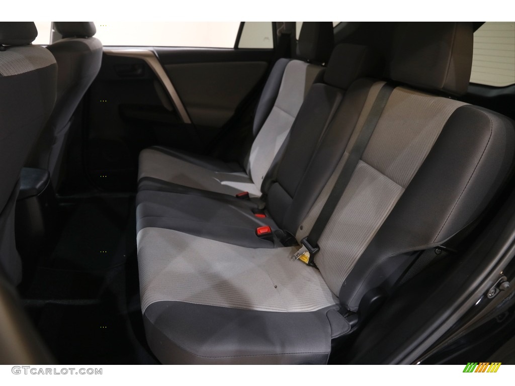 2015 RAV4 LE - Black / Ash photo #17