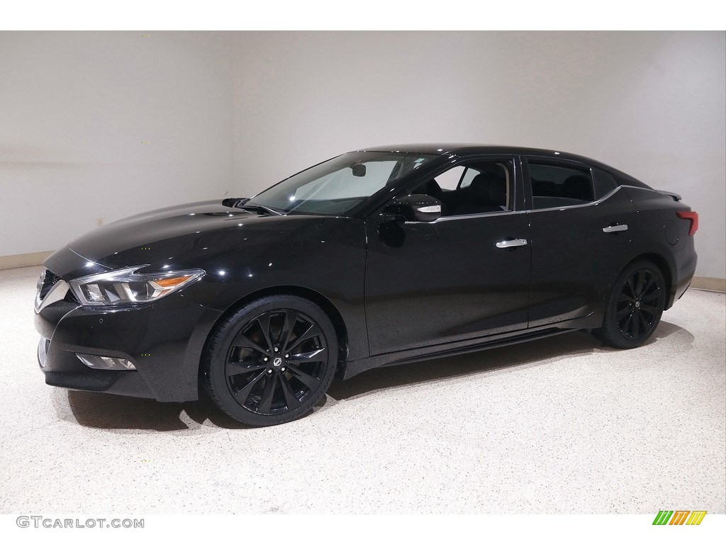 2017 Maxima SR - Super Black / Charcoal photo #3